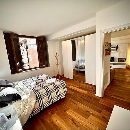Apartament In The Heart Of Siena, 7 Minutes From Piazza Del Campo Zewnętrze zdjęcie
